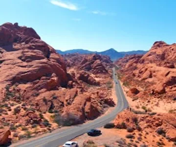Valley of Fire, Seven Magic Mountains & Welcome Sign Las Vegas: Guided Tour